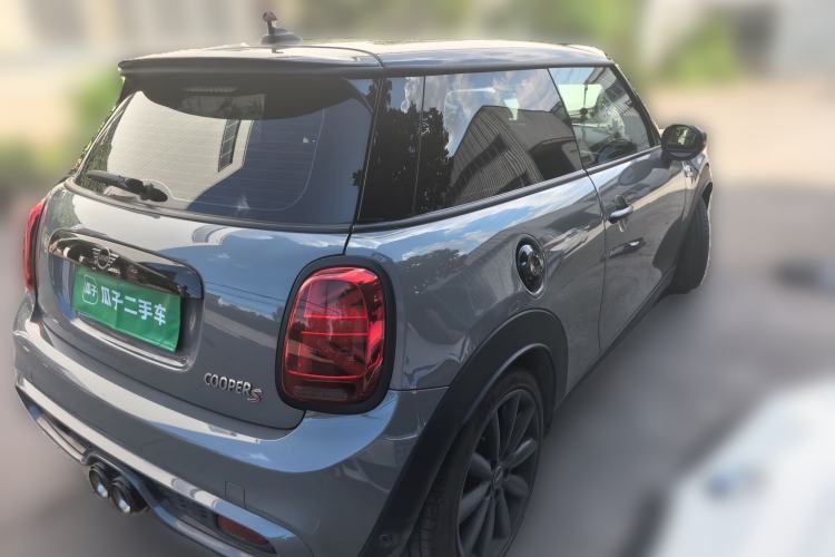Used MINI 2021 2.0T COOPER S Classic Edition Rear Right 45 Deg