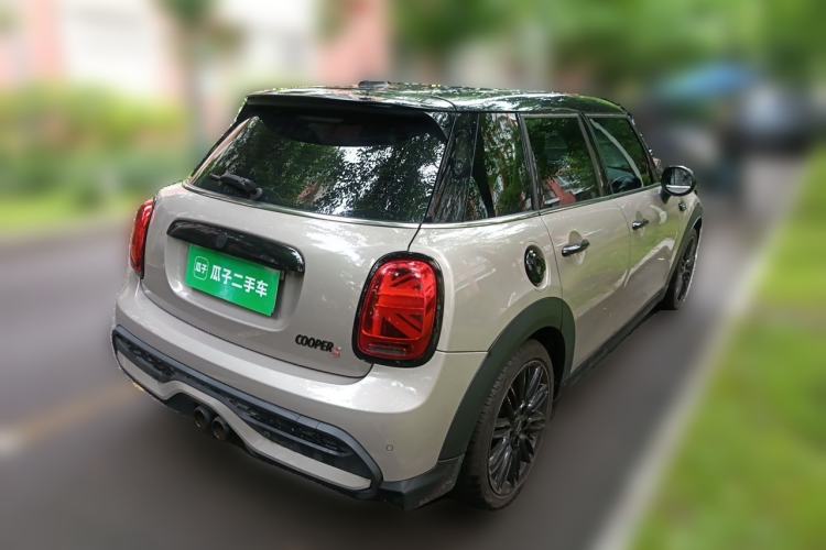Used MINI 2021 2.0T COOPER S Artist Rear Right 45 Deg