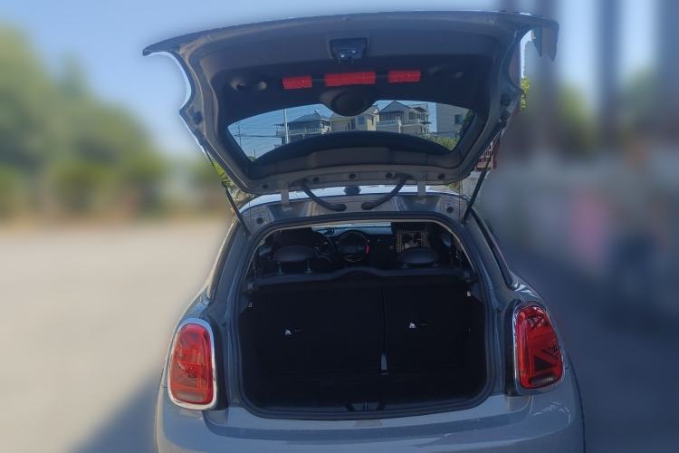 Used MINI 2021 1.5T COOPER Midnight Black Special Edition Trunk