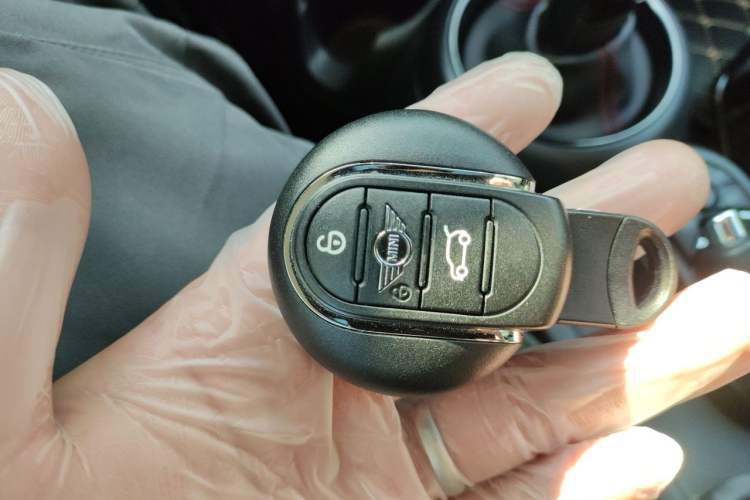 Used MINI 2021 2.0T COOPER S Artist Vehicle Key