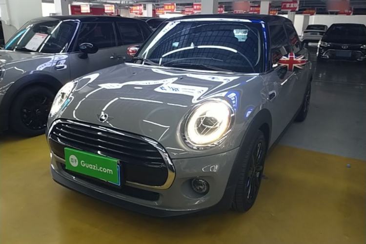 Used MINI 2021 1.5T COOPER Artist Five-Door Edition Guazi used car, China used car export, Used car for sale, Used MINI cars, Cheapest cars for sale