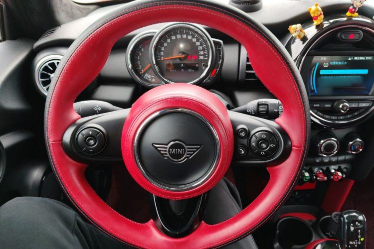 Used MINI 2021 1.5T ONE Steering Wheel