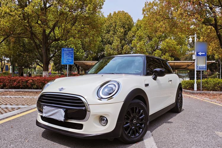 Used MINI 2021 1.5T COOPER Classic Edition Guazi used car, China used car export, Used car for sale, Used cars, Cheapest cars for sale
