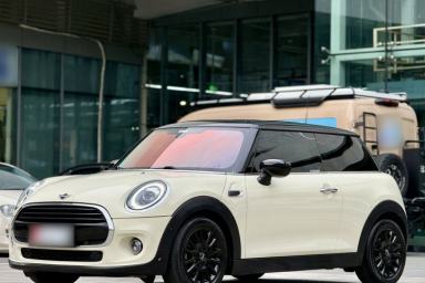 Used MINI 2021 1.5T COOPER Classic Edition