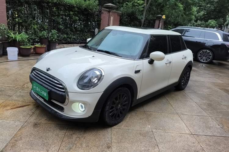 Used MINI 2021 1.5T ONE PLUS Five-Door Edition Guazi used car, China used car export, Used car for sale, Used cars, Cheapest cars for sale
