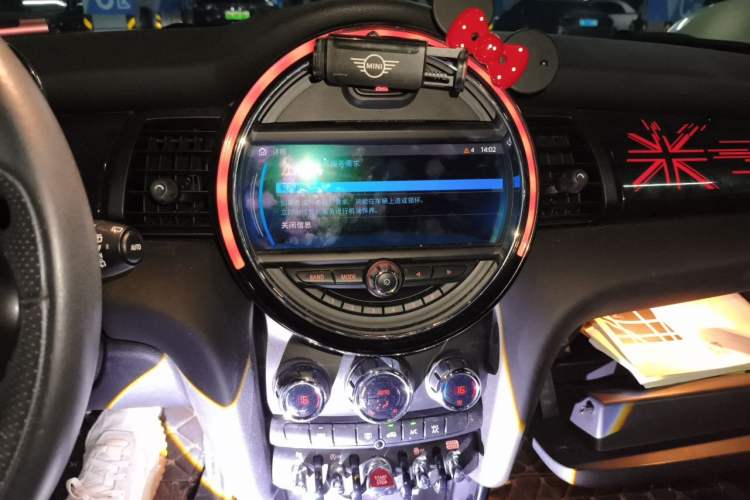 Used MINI 2021 1.5T COOPER Racing Driver Audio And AC Panel