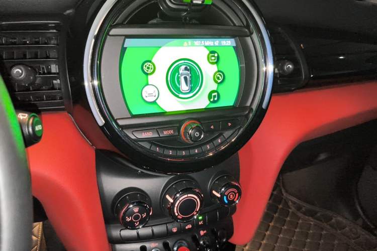 Used MINI 2021 1.5T ONE PLUS Audio And AC Panel