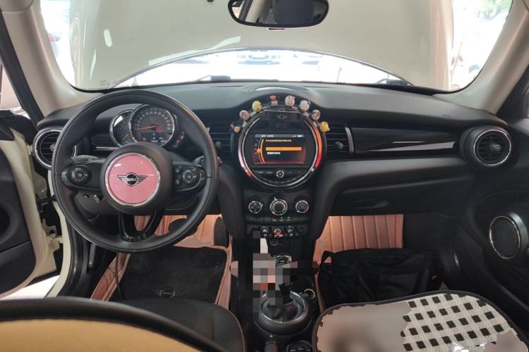 Used MINI 2021 1.5T ONE PLUS Center Console