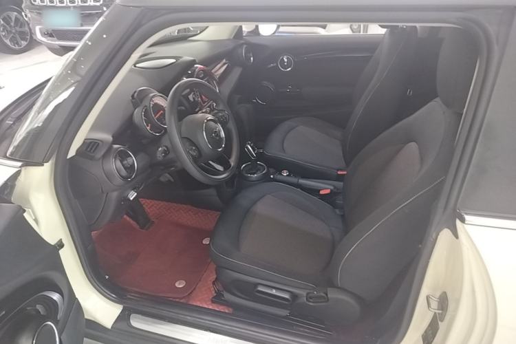 Used MINI 2021 1.5T ONE PLUS Driver Seat
