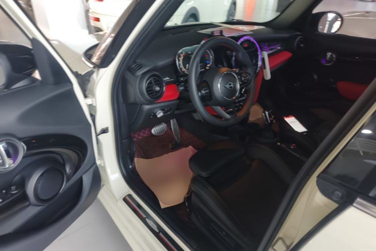 Used MINI 2021 1.5T COOPER Racing Edition Five-Door Model Driver Seat