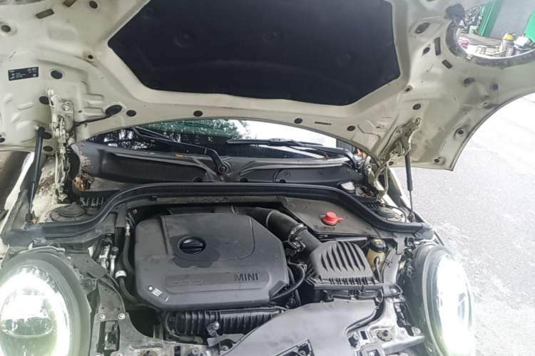 Used MINI 2021 1.5T COOPER Artist Five-Door Edition Engine Bay