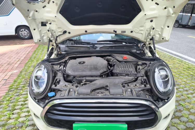 Used MINI 2021 1.5T COOPER Artist Five-Door Edition Engine Bay