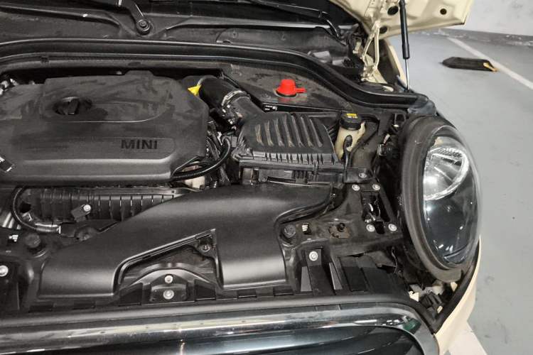 Used MINI 2021 1.5T ONE PLUS Engine Bay Left