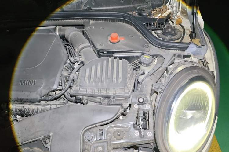 Used MINI 2021 1.5T ONE Five-Door Version Engine Bay Left