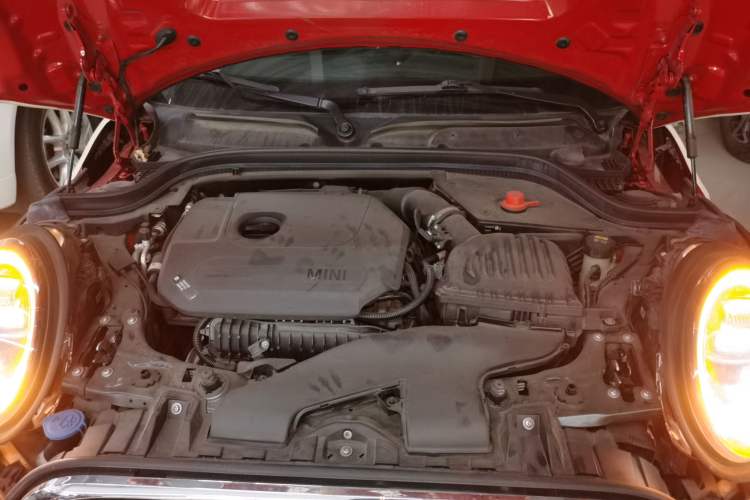 Used MINI 2021 1.5T COOPER Classic Edition Five-Door Version Engine Bay