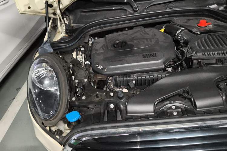 Used MINI 2021 1.5T ONE PLUS Engine Bay Right