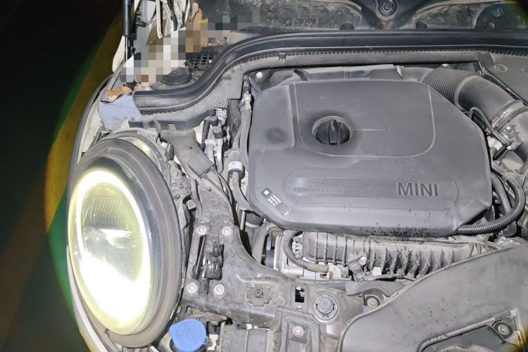 Used MINI 2021 1.5T ONE Five-Door Version Engine Bay Right