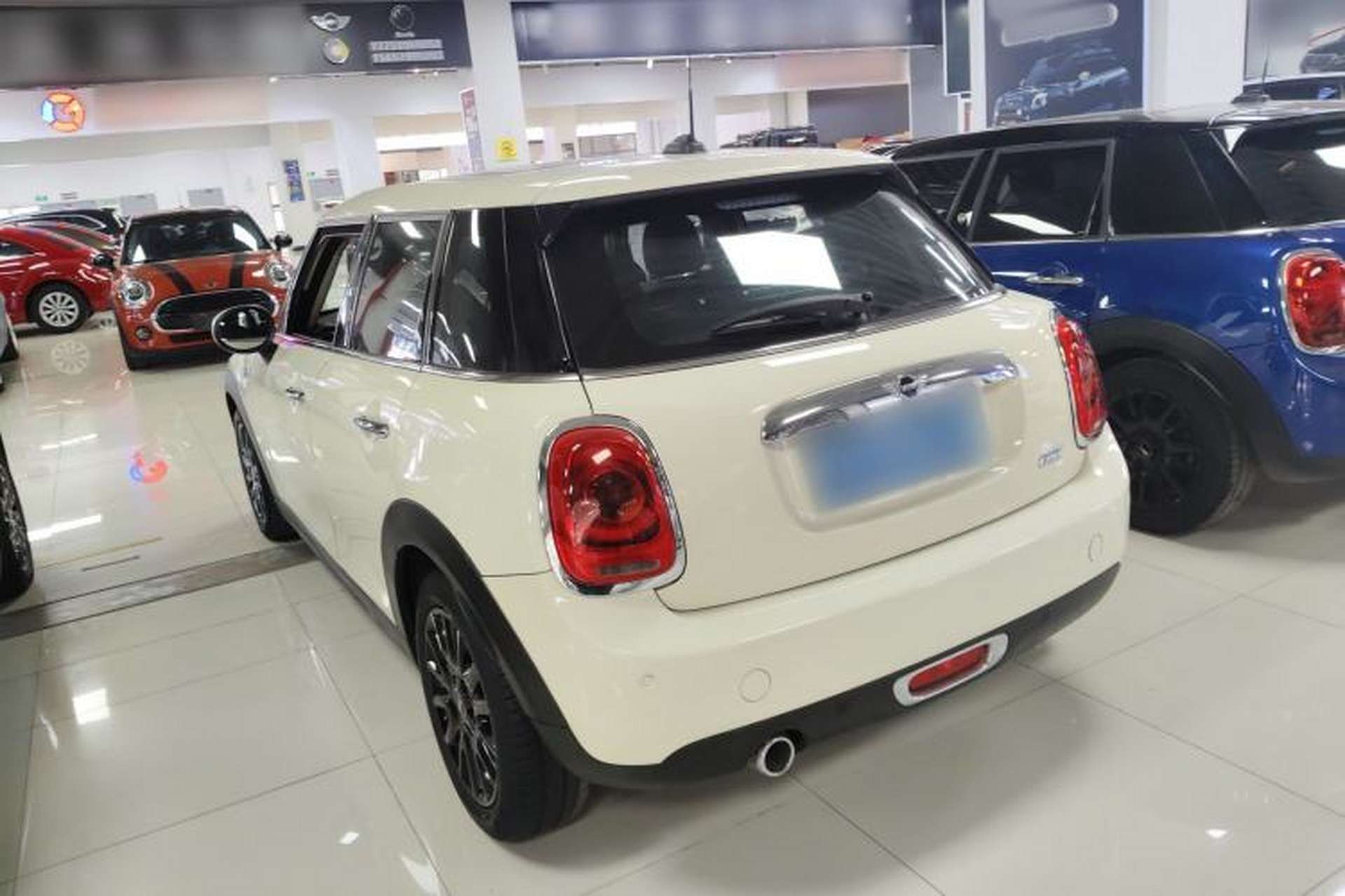 Used MINI 2021 1.5T ONE PLUS Five-Door Edition Exterior 2