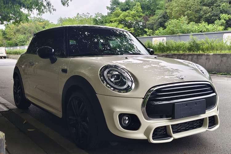 Used MINI 2021 1.5T COOPER Racing Driver Exterior 2