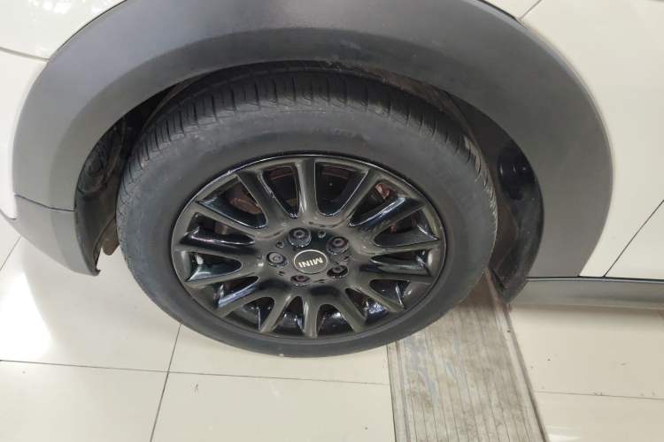 Used MINI 2021 1.5T ONE PLUS Five-Door Edition Exterior 4