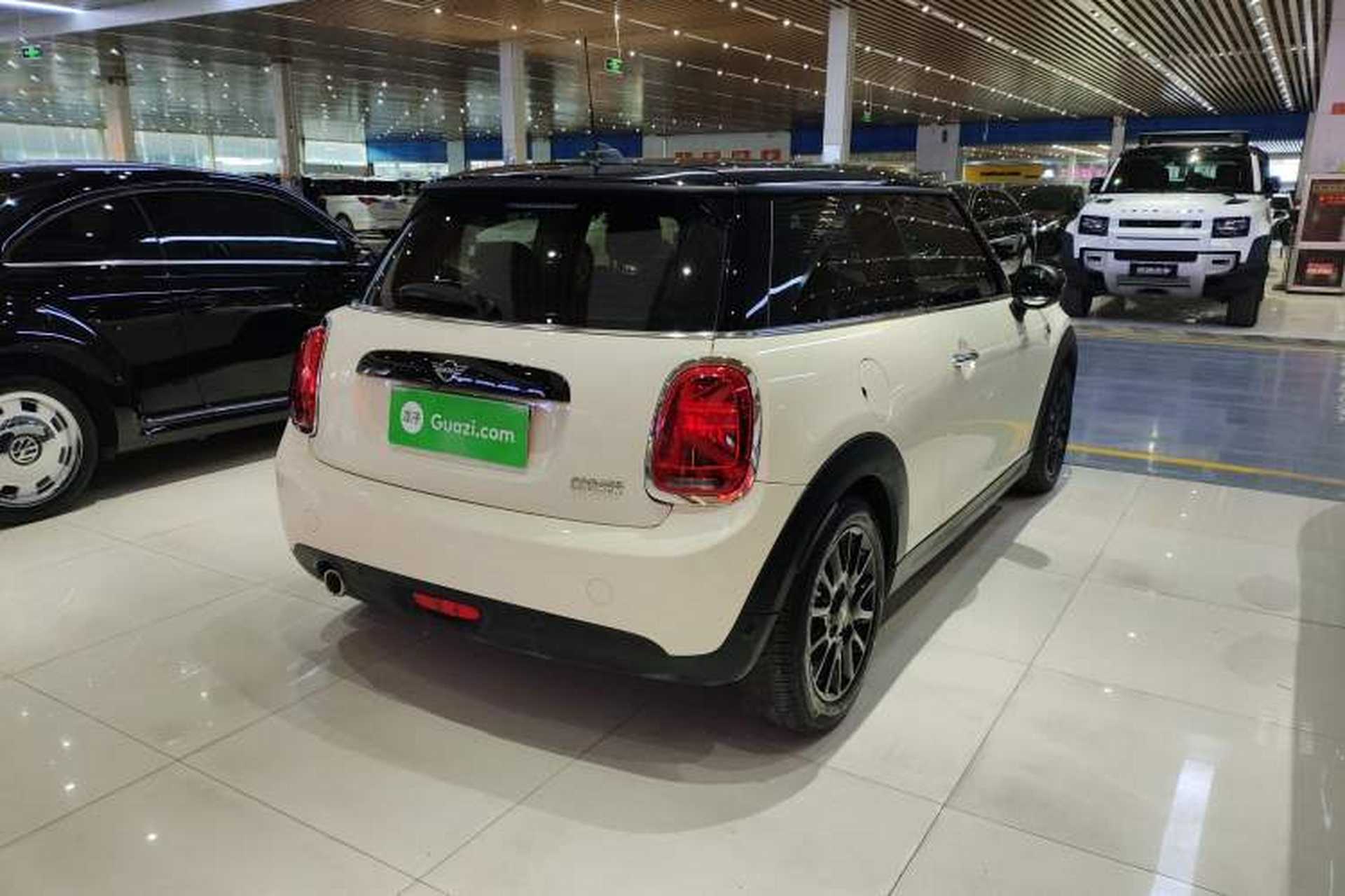 Used MINI 2021 1.5T COOPER Classic Edition Exterior 5