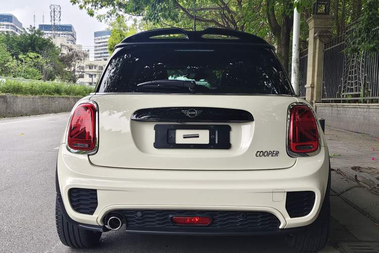 Used MINI 2021 1.5T COOPER Racing Driver Exterior 5
