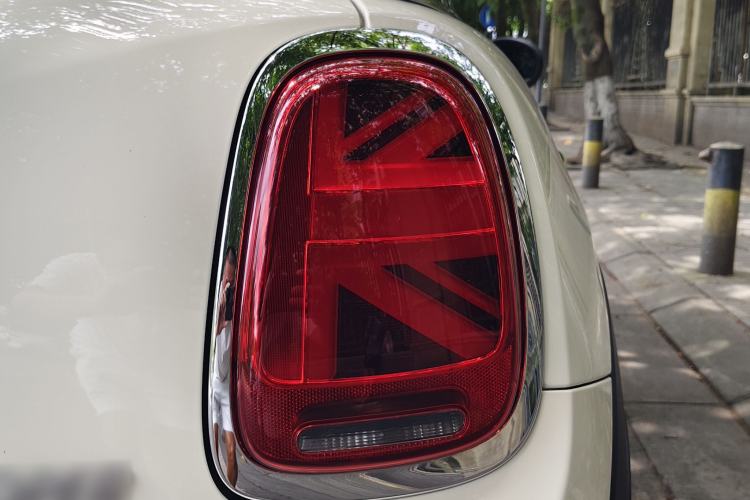 Used MINI 2021 1.5T COOPER Classic Edition Exterior 6