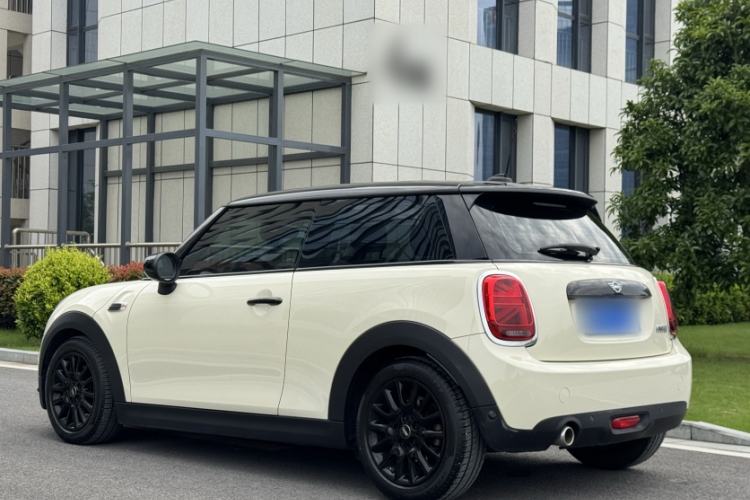 Used MINI 2021 1.5T COOPER Classic Edition Exterior 6