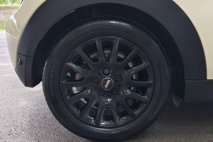 Used MINI 2021 1.5T COOPER Classic Edition Exterior 8