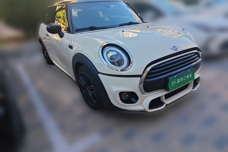 Used MINI 2021 1.5T COOPER Racing Driver Front Right 45 Deg