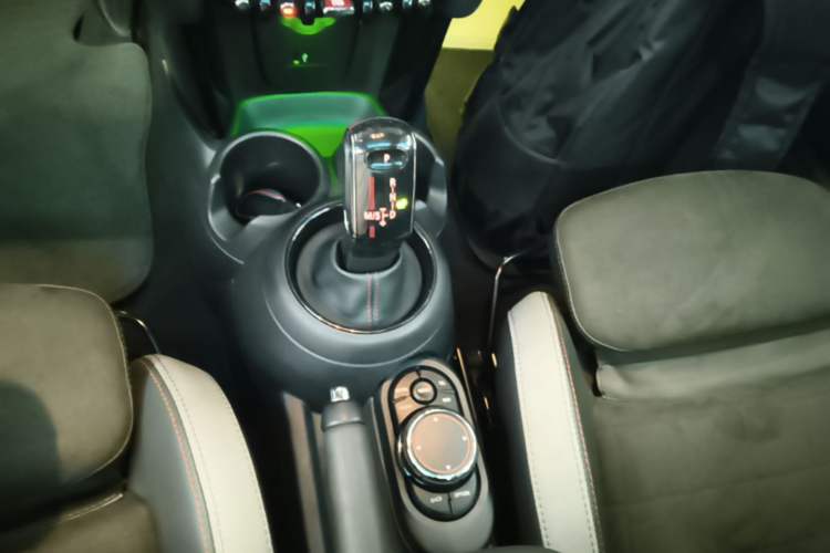 Used MINI 2021 2.0T COOPER S Racing Driver Gear Lever