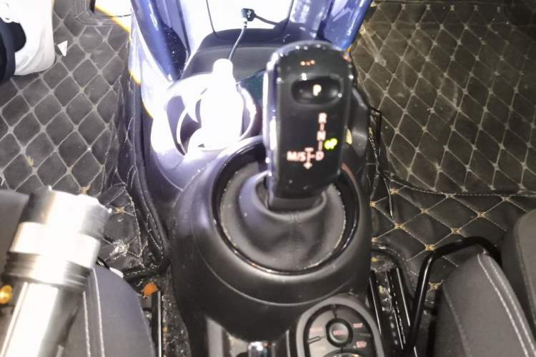 Used MINI 2021 1.5T COOPER Racing Driver Gear Lever