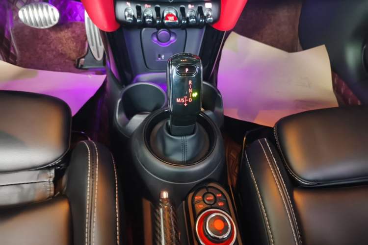 Used MINI 2021 1.5T COOPER Racing Edition Five-Door Model Gear Lever