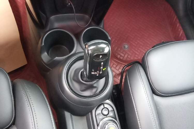 Used MINI 2021 1.5T COOPER Classic Edition Gear Lever