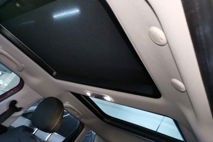 Used MINI 2021 1.5T COOPER Classic Edition Five-Door Version Headliner