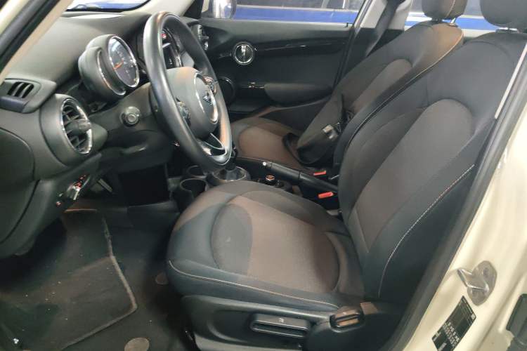 Used MINI 2021 1.5T ONE PLUS Five-Door Edition Left Front Seat