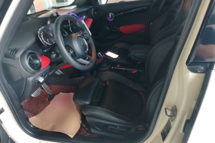 Used MINI 2021 1.5T COOPER Racing Edition Five-Door Model Left Front Seat