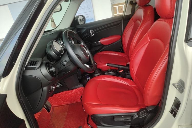 Used MINI 2021 1.5T ONE Five-Door Version Left Front Seat