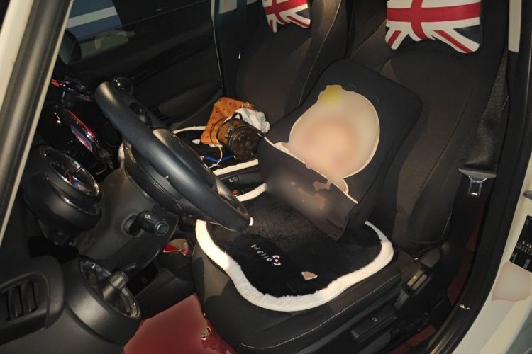 Used MINI 2021 1.5T ONE PLUS Five-Door Edition Left Front Seat