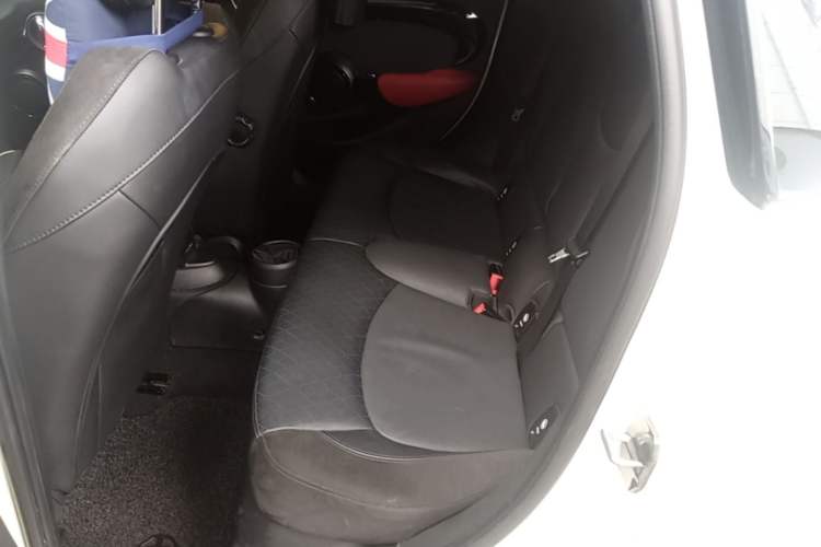 Used MINI 2021 1.5T COOPER Artist Five-Door Edition Left Rear Seat