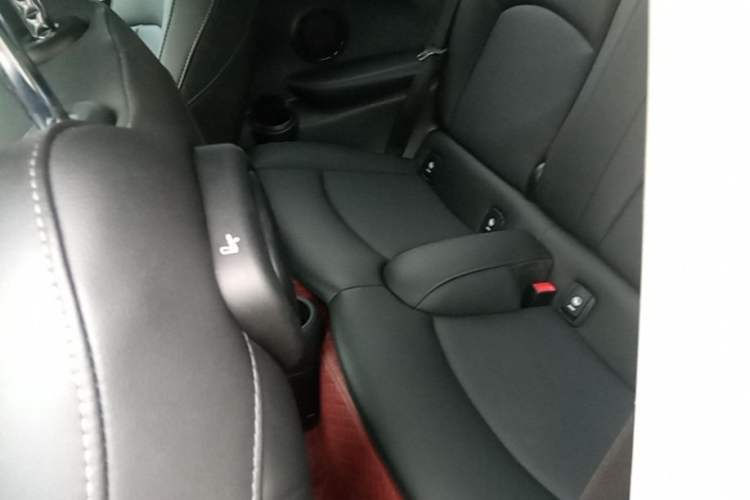 Used MINI 2021 1.5T COOPER Classic Edition Left Rear Seat
