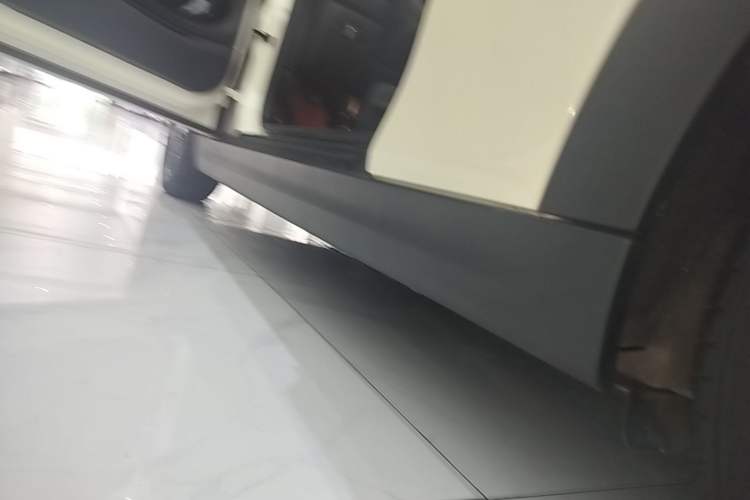 Used MINI 2021 1.5T ONE PLUS Left Side Sill
