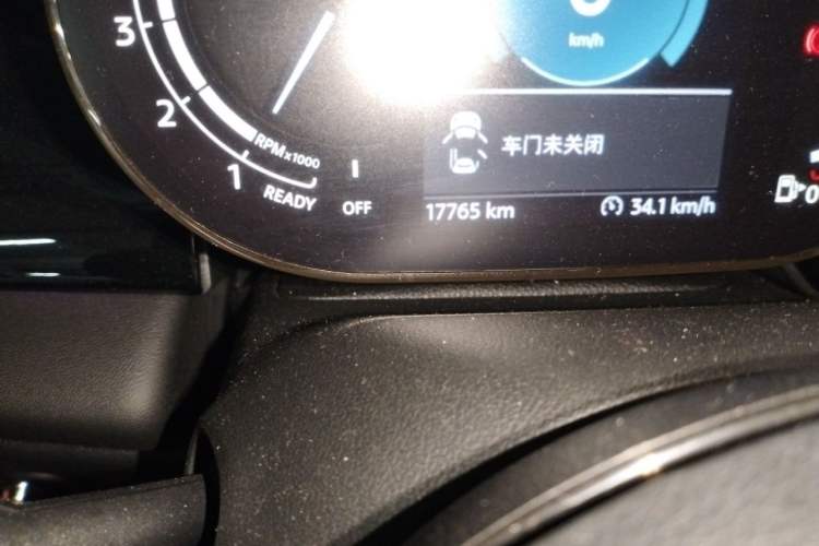 Used MINI 2021 1.5T COOPER Classic Edition Five-Door Version Odometer Close Up