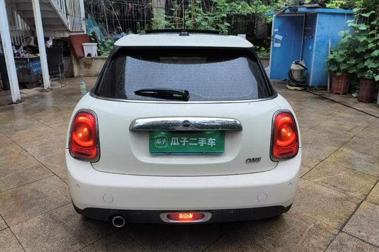 Used MINI 2021 1.5T ONE PLUS Five-Door Edition Rear