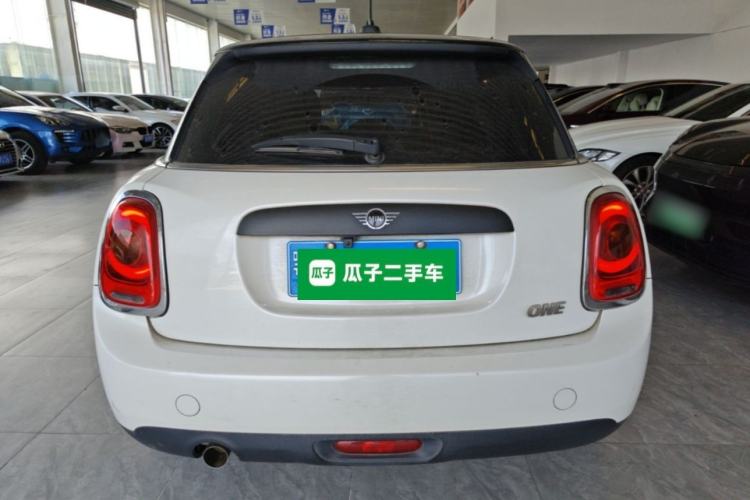 Used MINI 2021 1.5T ONE Five-Door Version Rear