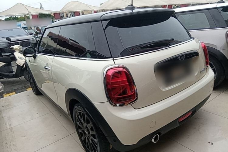 Used MINI 2021 1.5T COOPER Classic Edition Rear Left 45 Deg