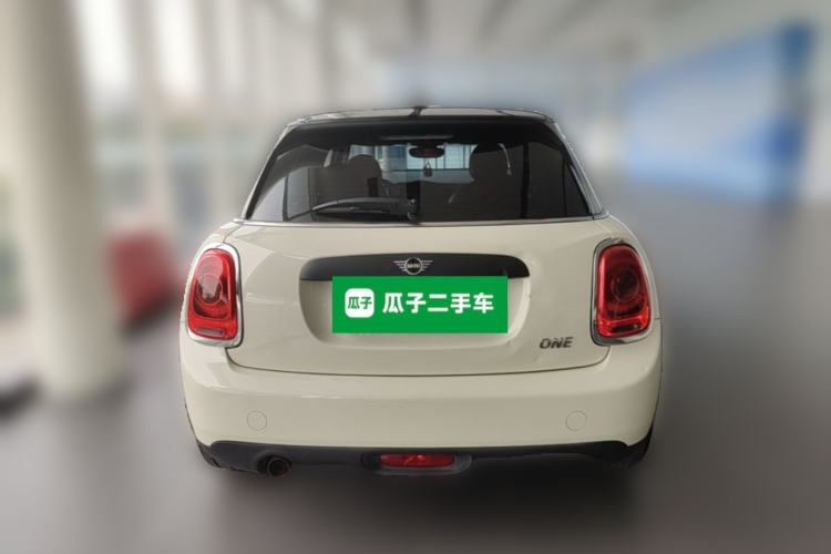 Used MINI 2021 1.5T ONE Five-Door Version Rear