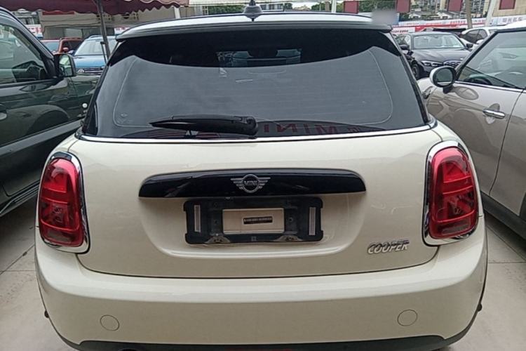 Used MINI 2021 1.5T COOPER Classic Edition Rear