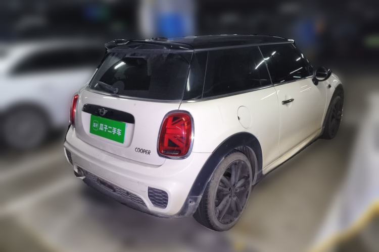 Used MINI 2021 1.5T COOPER Racing Driver Rear Right 45 Deg