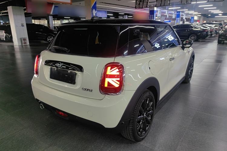Used MINI 2021 1.5T COOPER Artist Rear Right 45 Deg